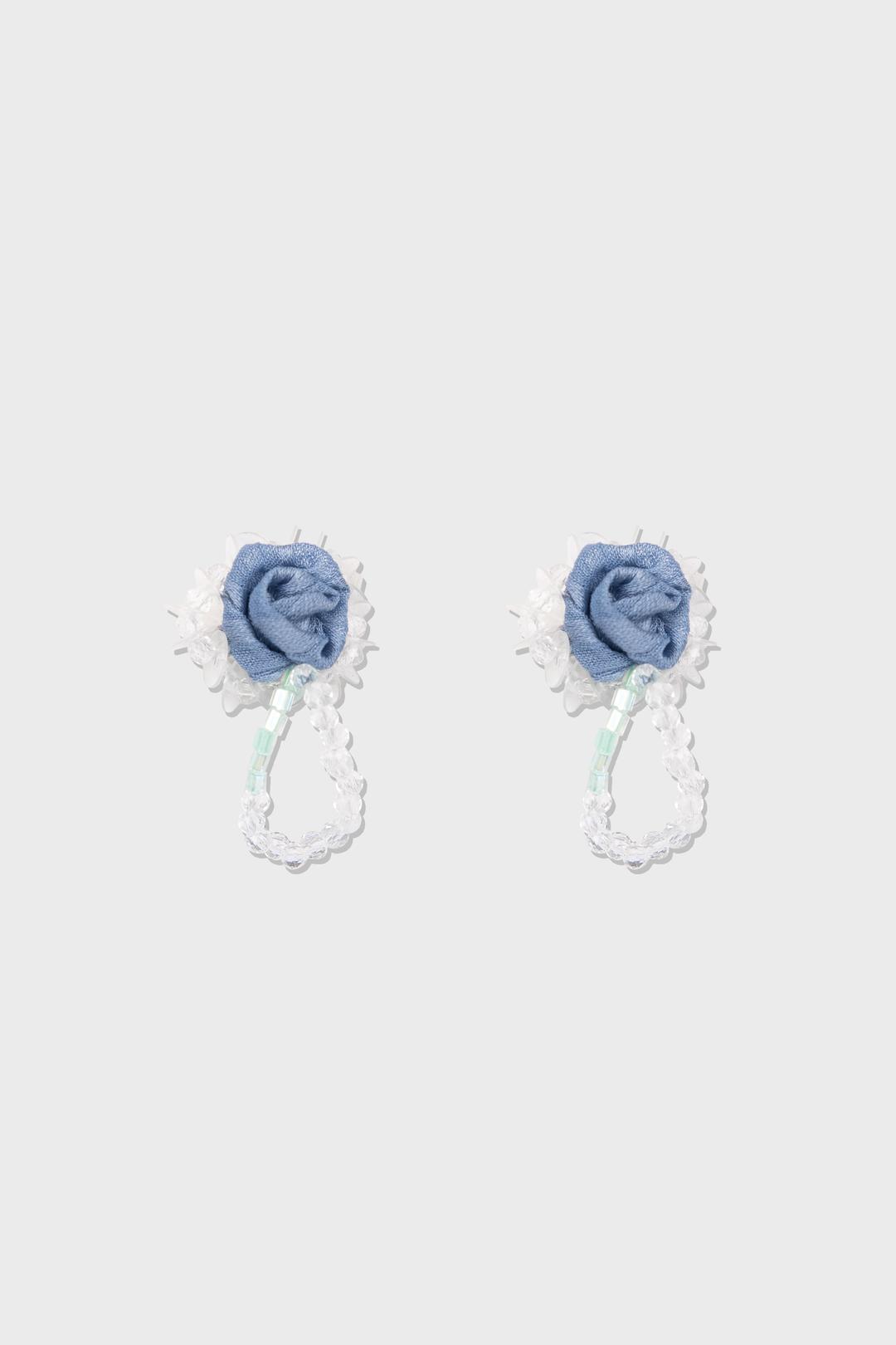 BEADS ROSE EARRINGS (BLUE)