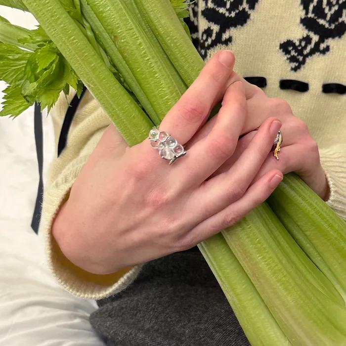 Clear Grape Ring (Silver)