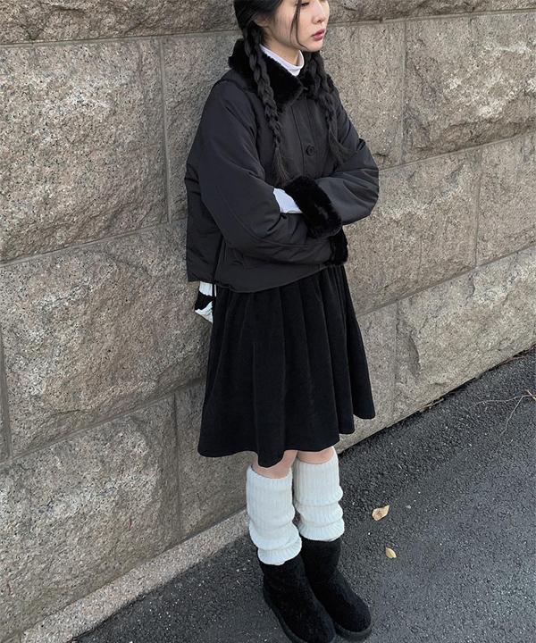 프렌즈 스웨이드 미디 플레어 스커트 (2color)