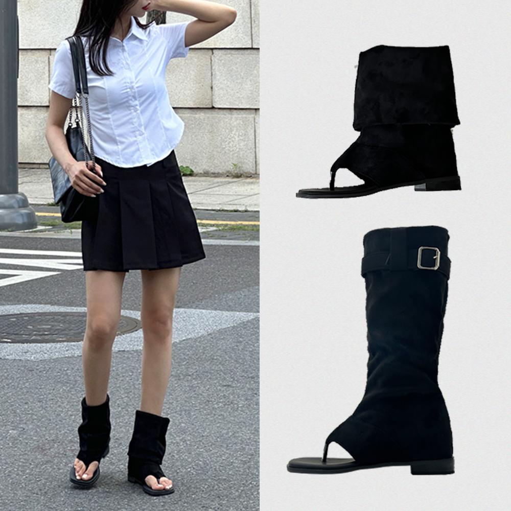 폭신 [🩶2WAY/주문폭주👍🏻] 폭신 스웨이드 폴딩 버클 스트랩 쪼리 부츠(2cm)-6258