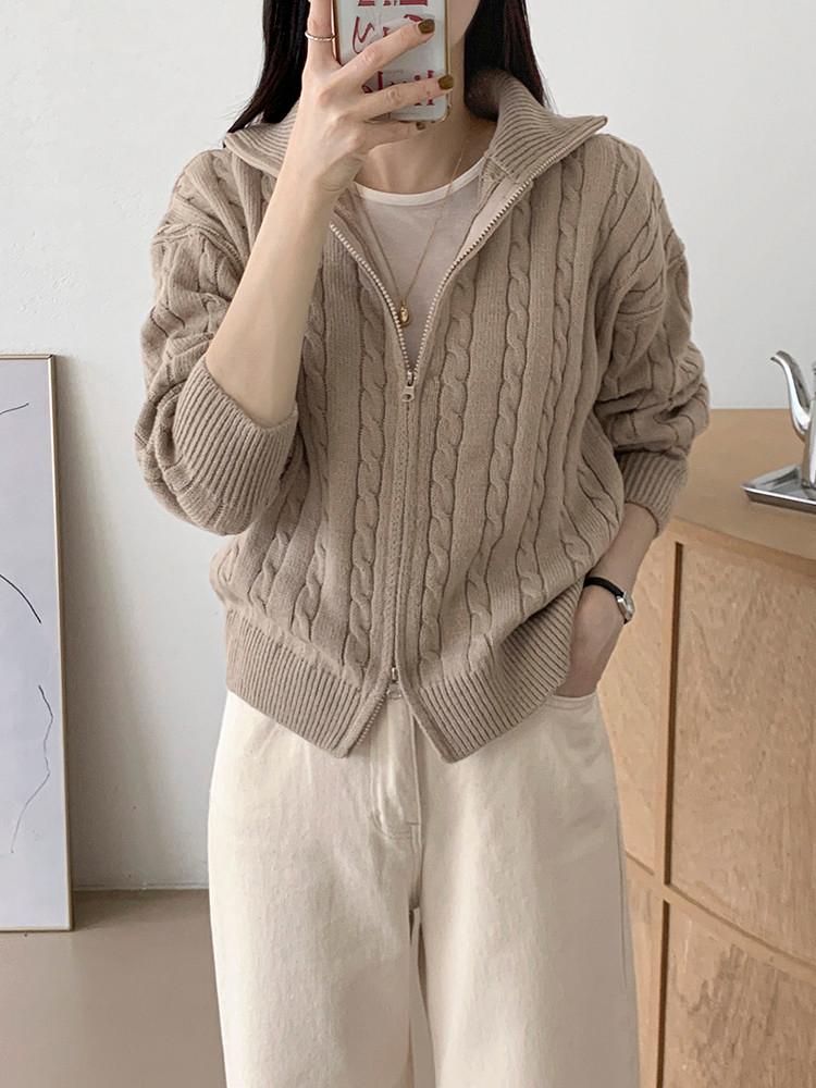 [무배 투웨이] 라떼 하이넥 꽈배기 니트 집업 가디건