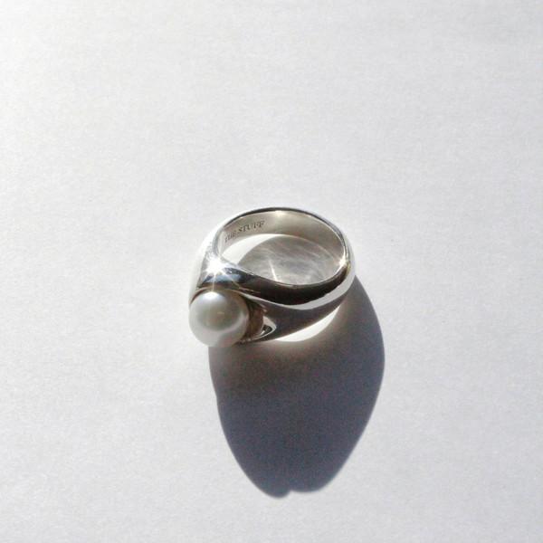 SOLID PEARL RING