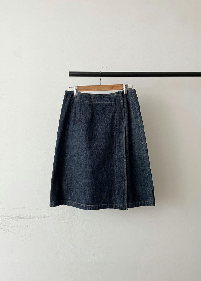 Global Work Wrap Skirt