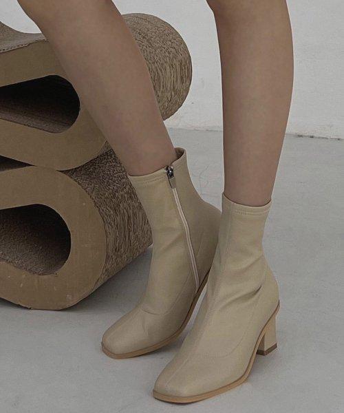 아웃솔 스퀘어 스판앵클 HA2258