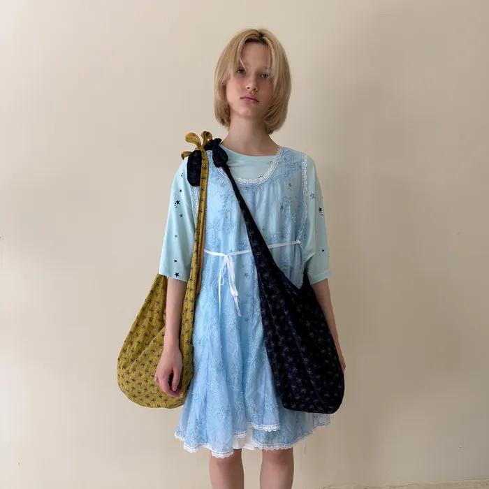 [09월 19일 예약발송]221. Flower Knot Bag