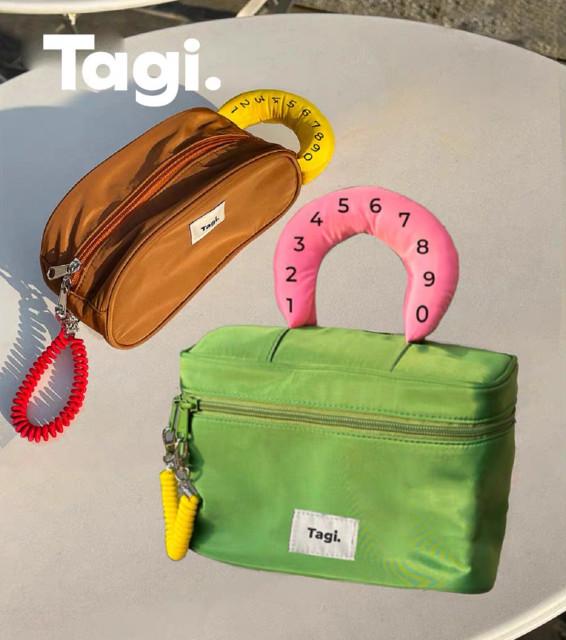 크림스튜디오 hot dog toiletey bag 코스메틱 가방 파우치