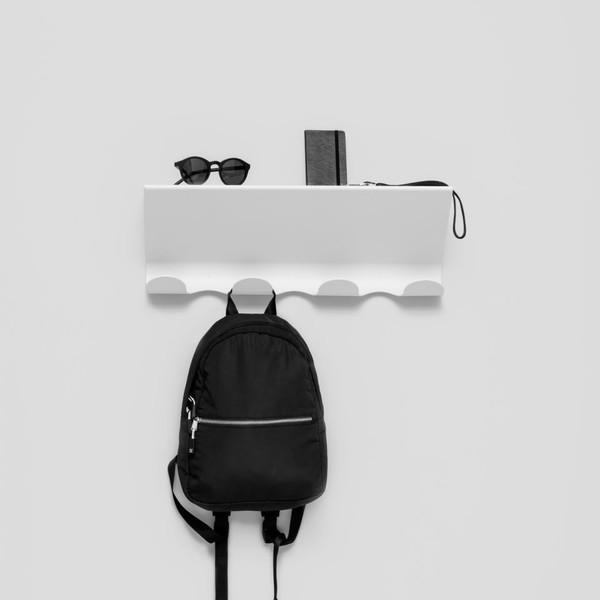 [UTIL] Hal coat hanger