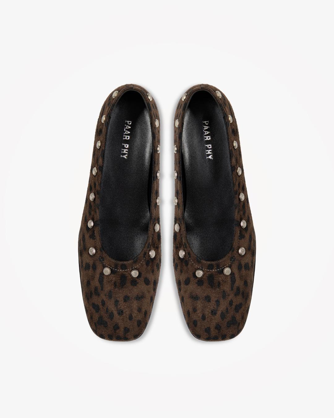 STUD WHISPER FLATS (COCOA LEOPARD)