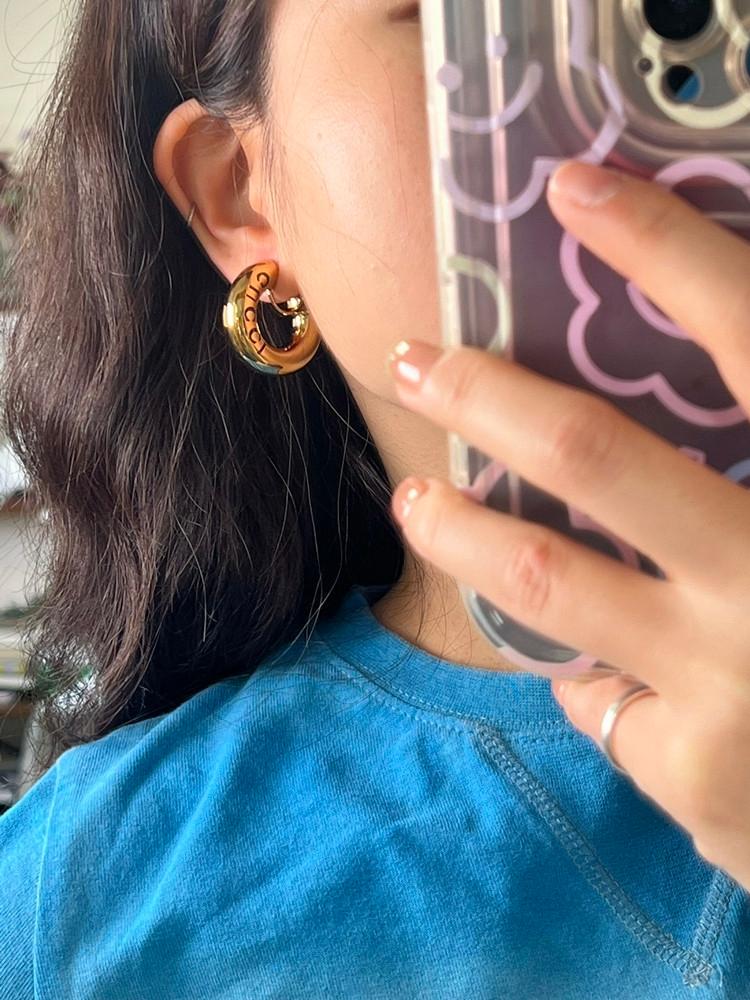 [영국직배송/특가] 구찌 로고 지오메트릭 후프 귀걸이 OTTONE DORATO 758730 I4600 8005