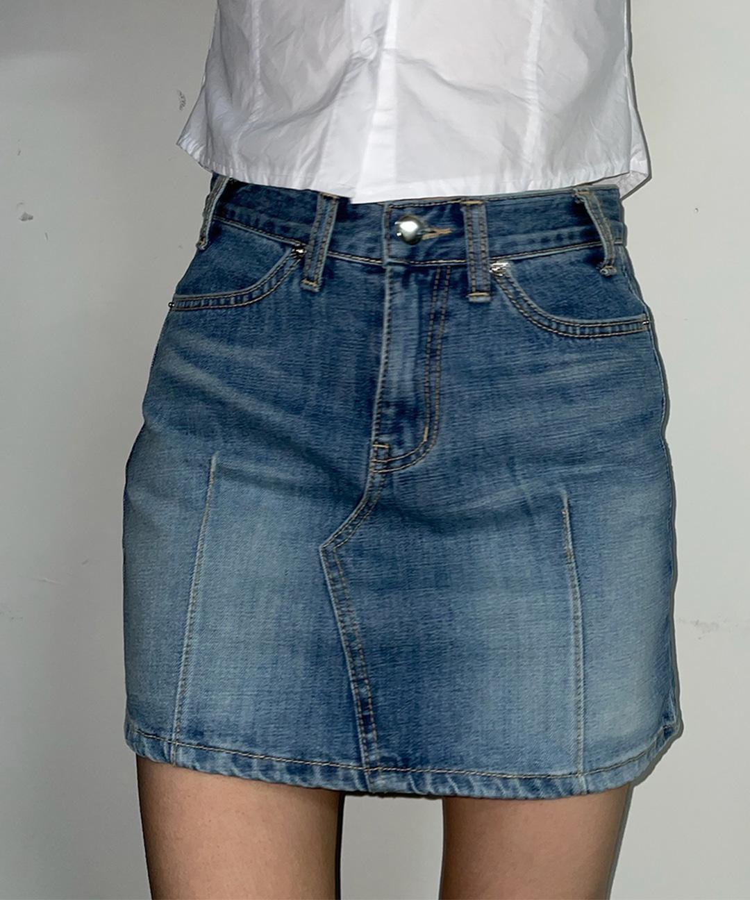 Dart denim skirt