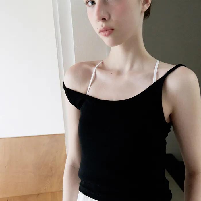 ESSENTIAL COTTON SLEEVELESS TOP_BLACK_OE2C2MSV70BKA