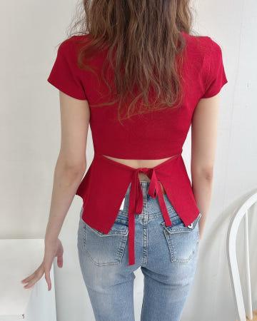 이런 상품 어때요? [신상 선주문할인] 패플럼 플레어 뒷 트임 스퀘어넥 슬림핏 반팔 캡소매니트