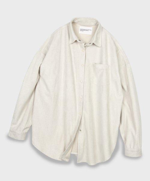 플레이스 스튜디오(PLACE STUDIO)  비건 스웨이드 소프트 오버핏 셔츠 자켓 [아이보리] - 사이즈 & 후기 | 무신사