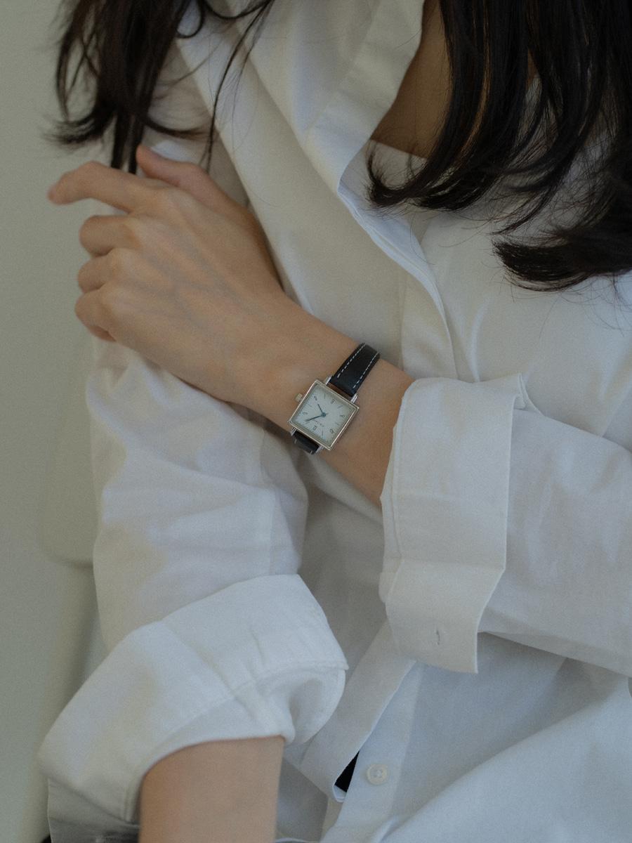 하빈 가죽 시계