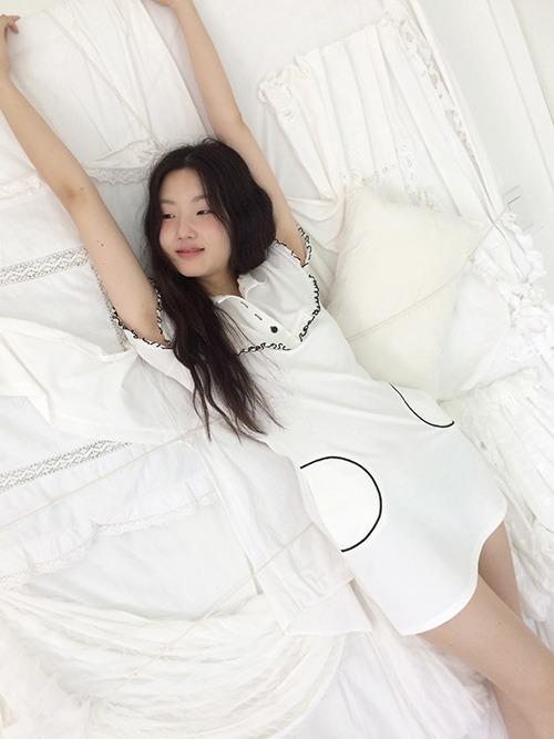 [40% off] rounding ops, white