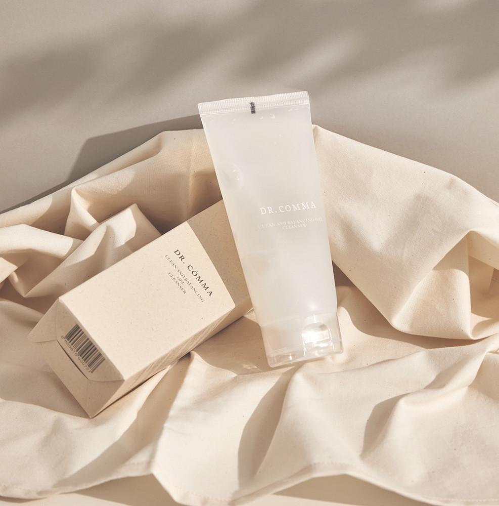 닥터콤마 클린앤밸런싱 젤클렌저 DR.COMMA 촉촉 유화천재 오일젤