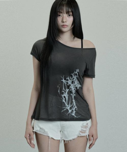 Cross Printing One-Shoulder Short Sleeve (Charcoal)