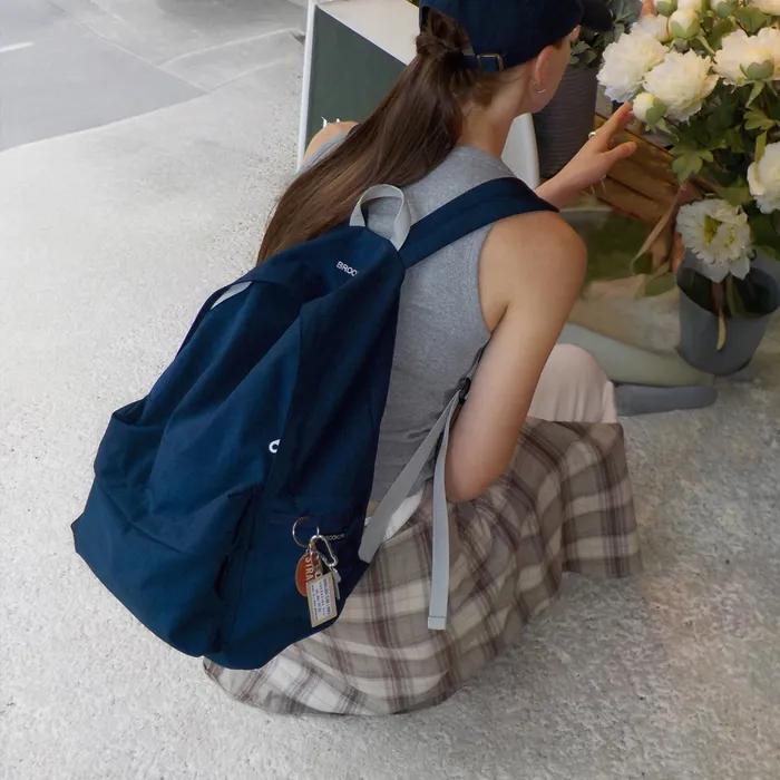 Standard Backpack 스탠다드 백팩 / 네이비