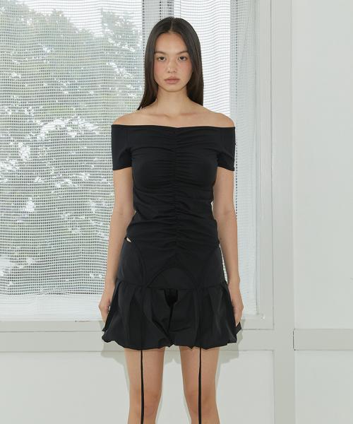 STRING LAYER TOP / BLACK