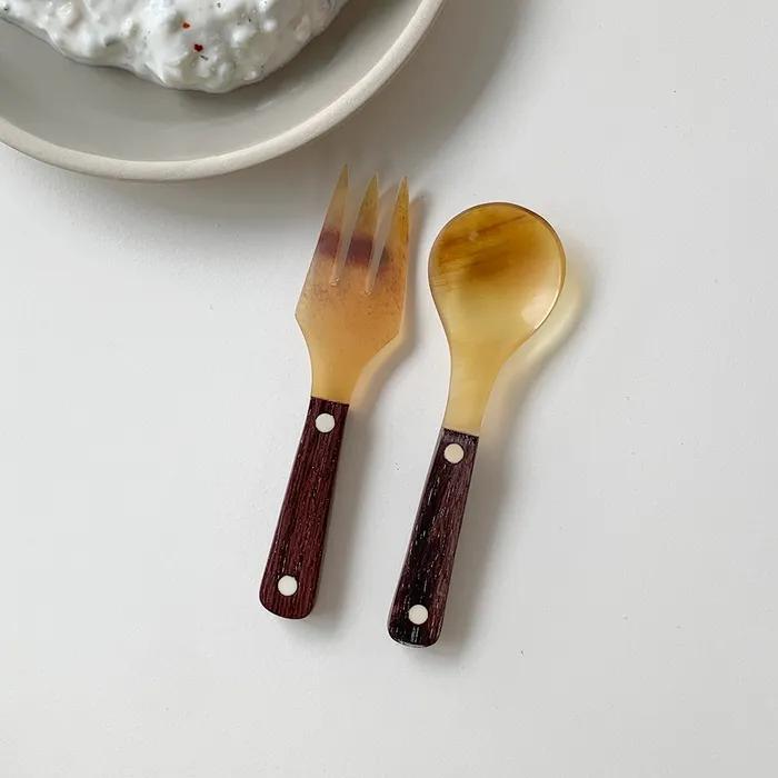 브라운 호른 스푼&포크 세트