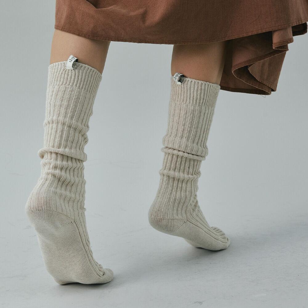 LABEL POINT KNEE SOCKS / 라벨포인트 니 삭스 ( OATMEAL / 오트밀)