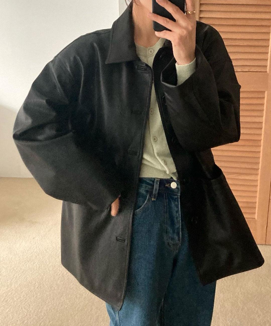 윗미어바웃 24SS 로맨티사이즈 에코 블랙 레더 자켓