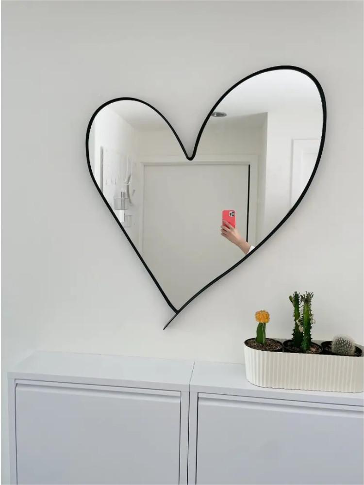 Black Sketch Heart Mirror 블랙 스케치 하트 거울
