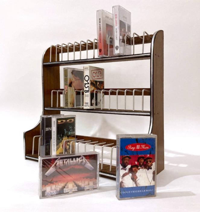 [U.S.A]80s mid-century "cassette tape\" holder wood case(카세트 수납장).