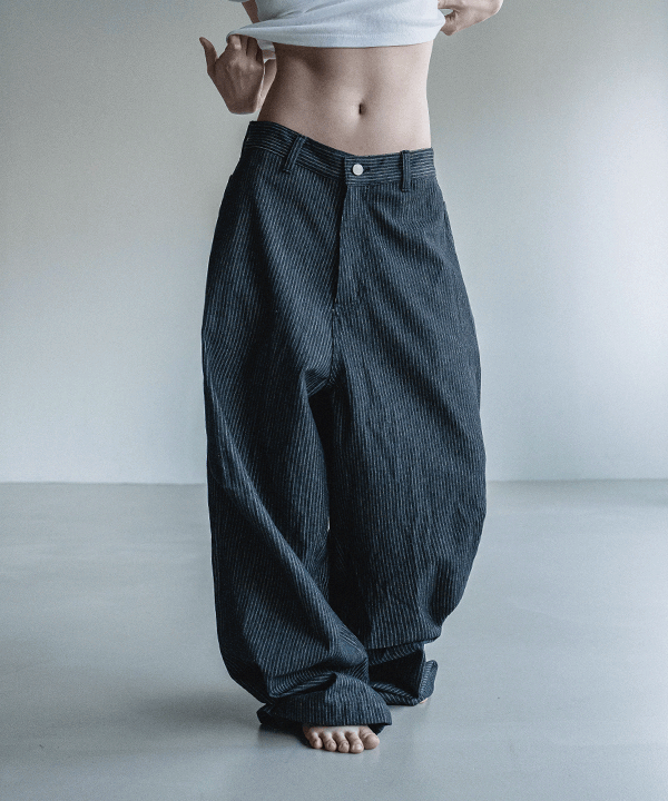 매니크 [UNISEX] 블래키 스냅버튼 스트라이프 와이드 데님