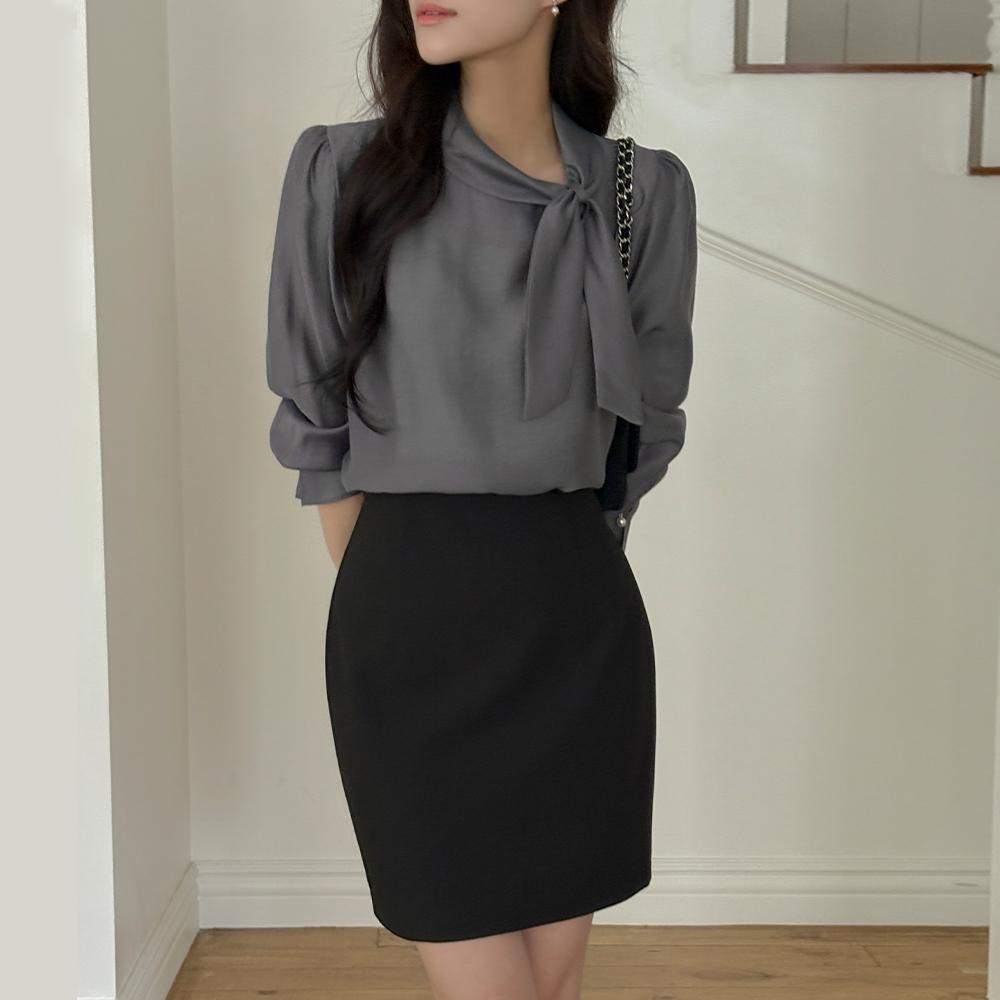 로아 텐셀 스카프넥 블라우스