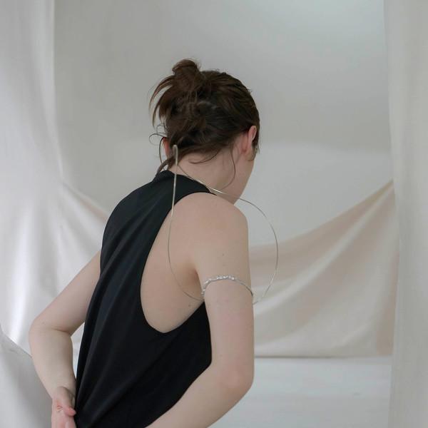 GROTTO showpiece body ornament