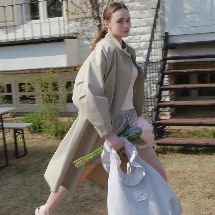 Volume Silhouette Jacket (Silver Beige)