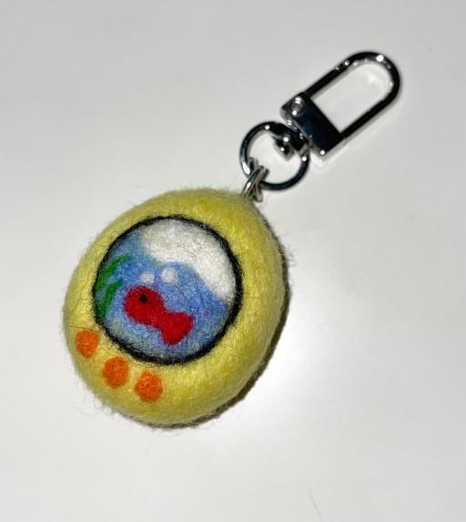 아기 물고기 다마고치 키링