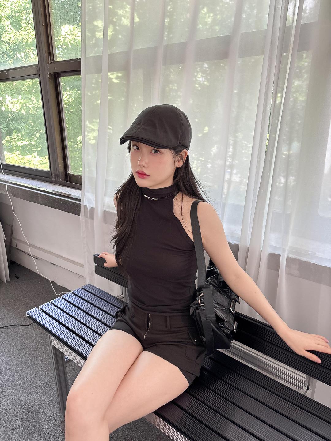 halter scarf sleeveless