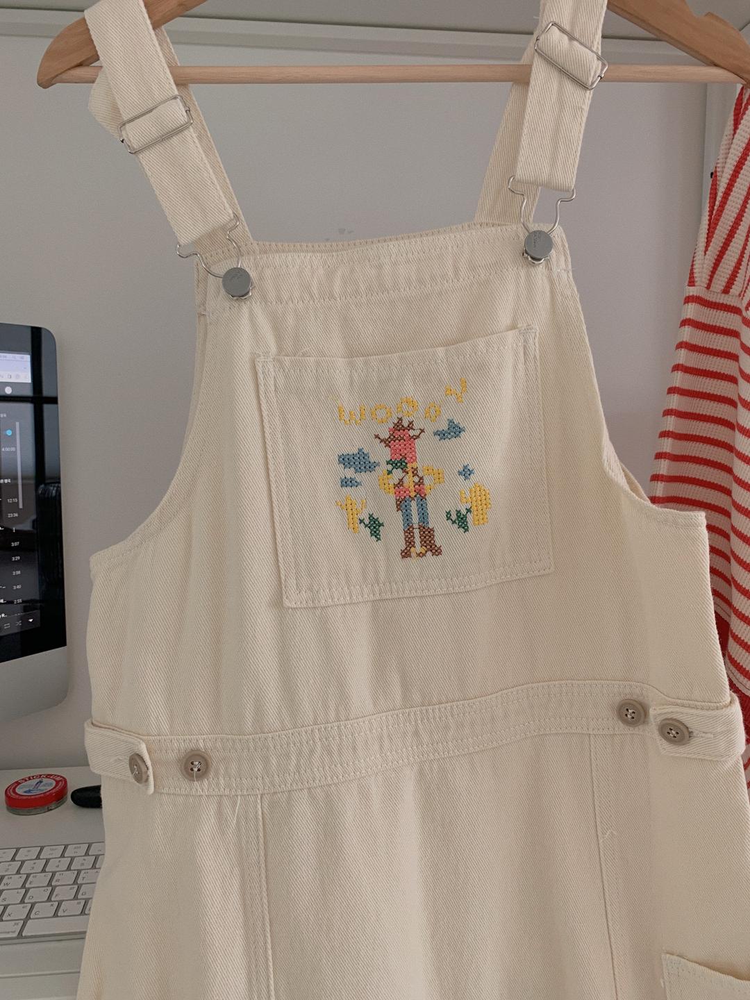 우디 멜빵 스커트 1color