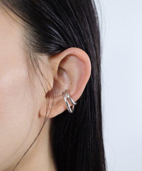 투 라인즈 이어커프