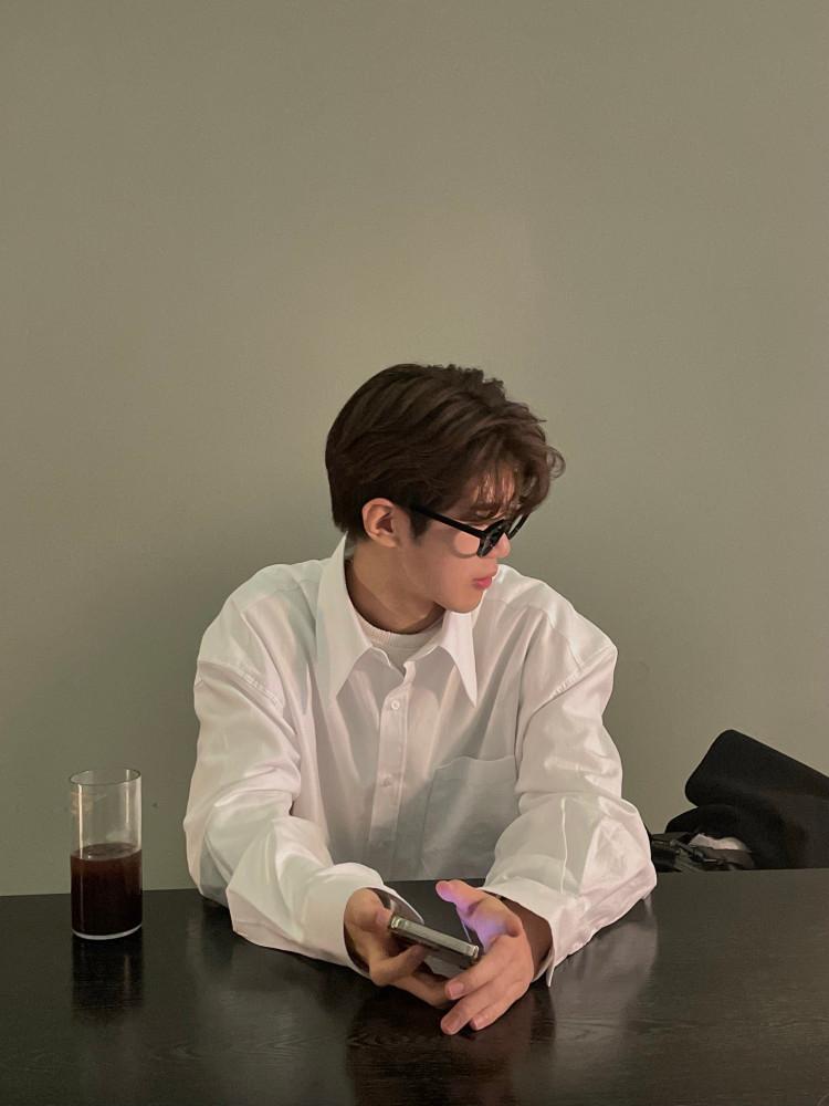 Cent minimal overfit shirts 미니멀 오버핏 카라 셔츠 3color