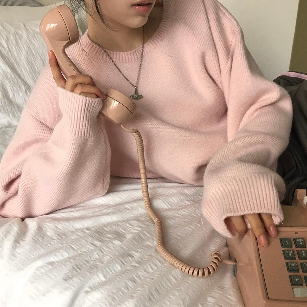 크림치즈마켓 딸기우유 루즈핏 라운드 니트 - nt