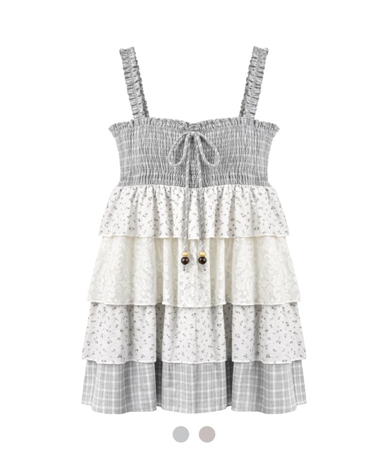 네리아 플로럴 러플 블라우스