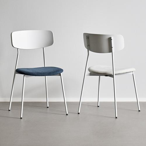 BYRON CHAIR - WHITE FRAME