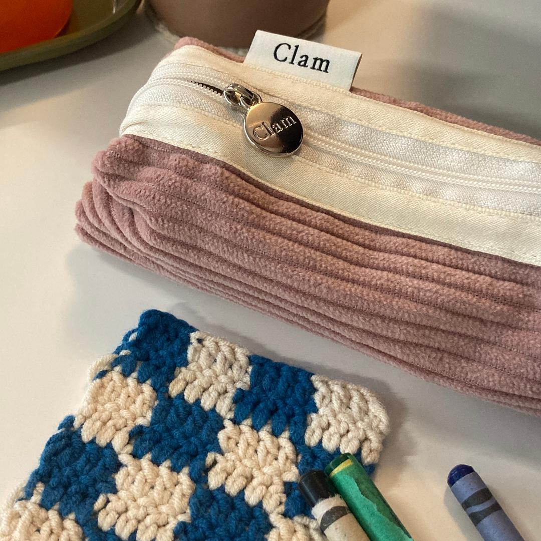 Clam round pencilcase _ Mist pink corduroy