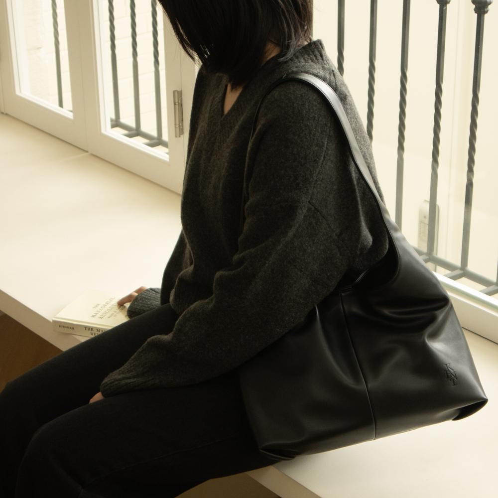 Adern shoulder bag_black