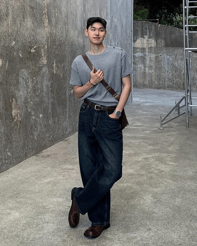 버튼 숄더 헨리넥 니트