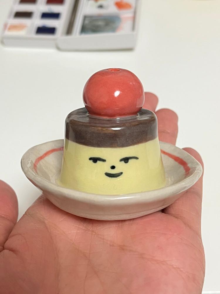 체리 푸딩 인센스  홀더, 스테디너리