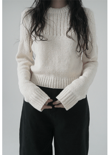 punching boucle knit (2c)