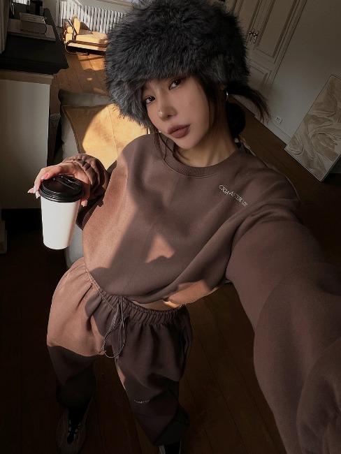 에프터 러브 스트링 맨투맨