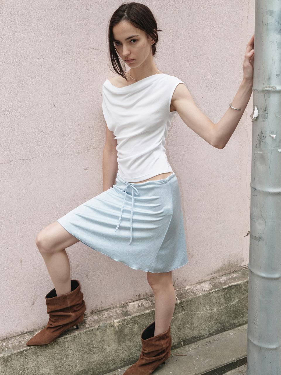 STELLA SEMI FLARED MIDI SKIRT_SKY BLUE