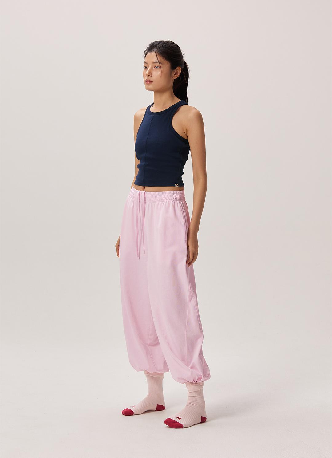 Diagonal jogger pants (Unisex)_Pink Tulle
