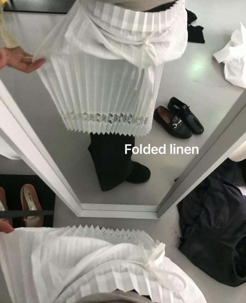 (당일)Neuadult 노이어덜트 아르코 에이프런 스커트 레이스 플리츠 펀칭 레이어드 스커트(1color)