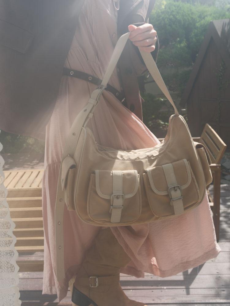 Cuddle hobo bag_beige